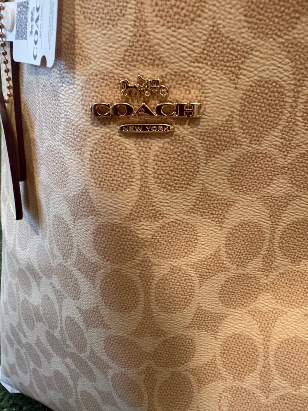 Coach Purse - Picture 4 of 6